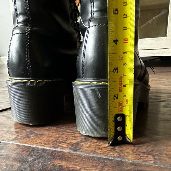 Dr.Martens, Women’s Boot - Picture 11 of 12